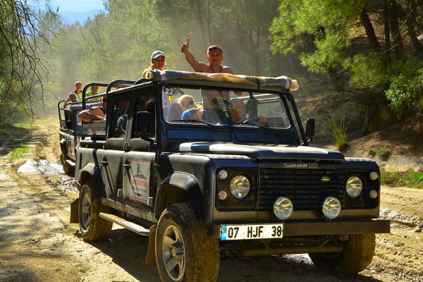 JEEP SAFARİ