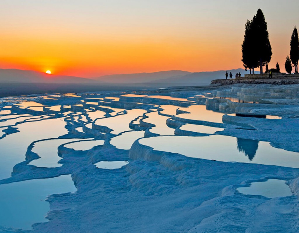 SALDA + PAMUKKALE TURU (1 GÜNLÜK)